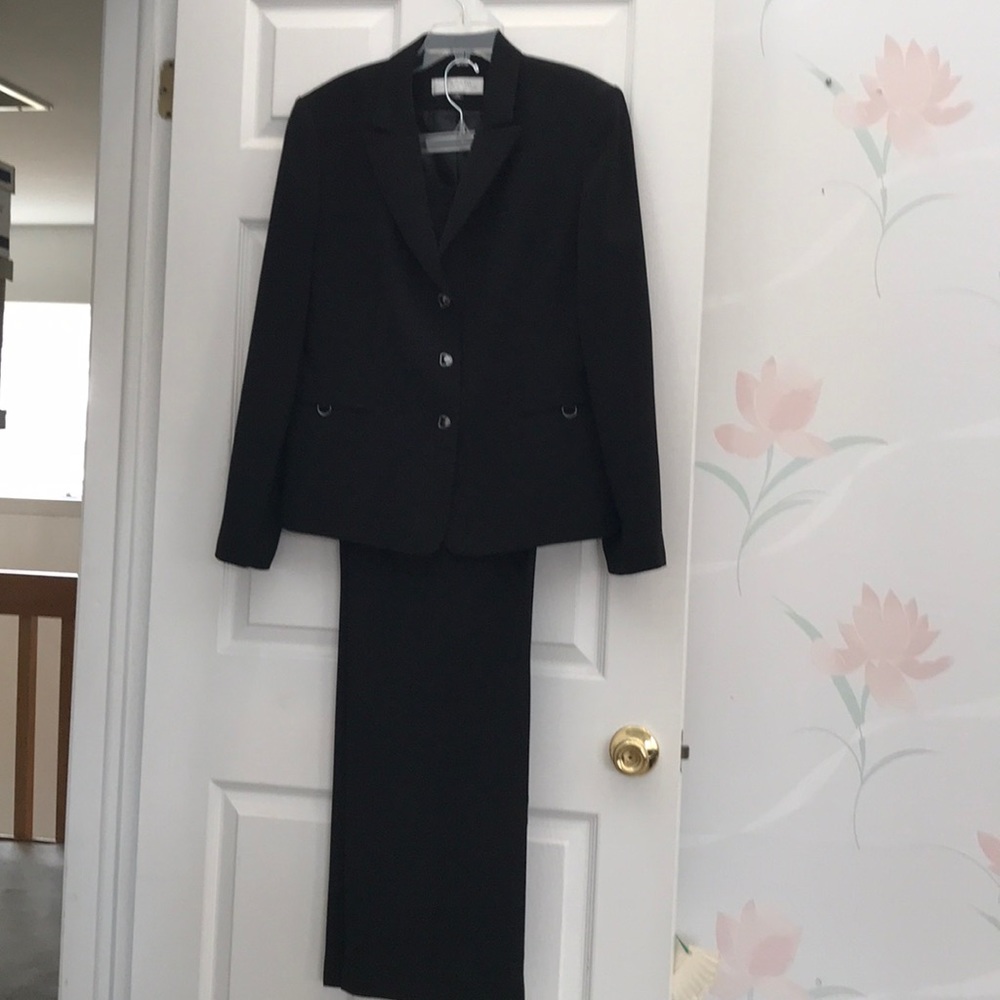Black pants suit